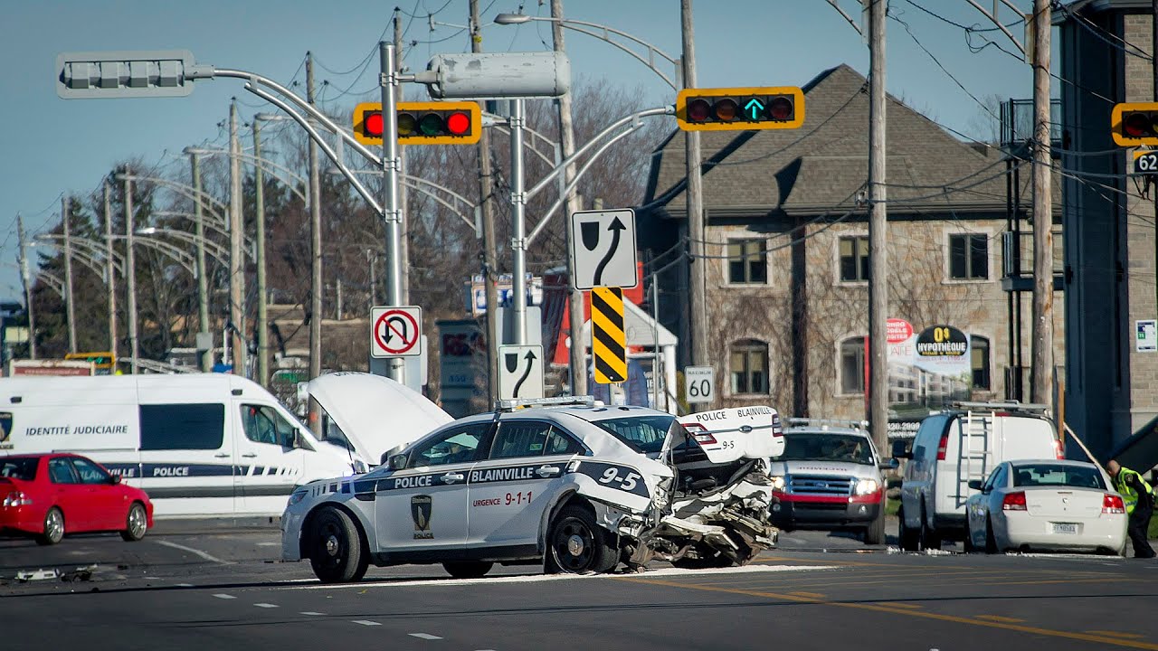 Blainville police car involved in accident