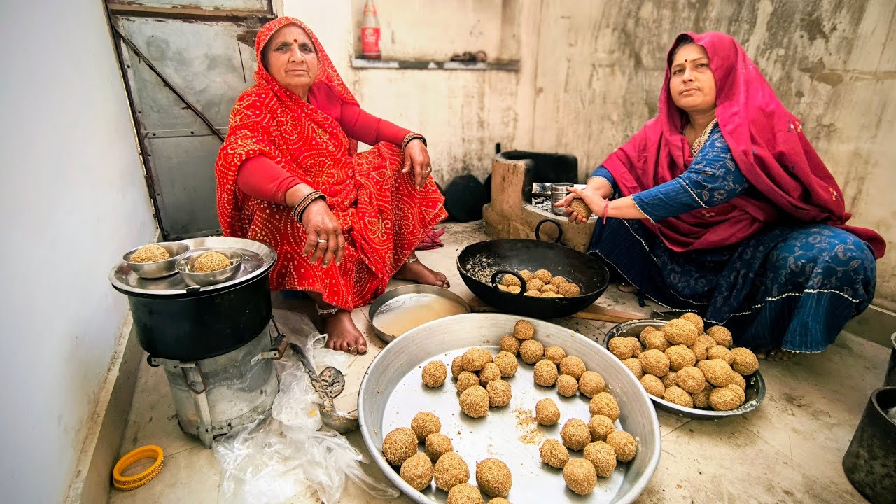  Ghar Pe Bane Til Ke Ladoo 😍