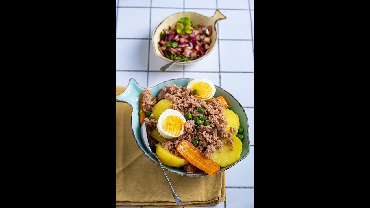 Tonijn met erwtjes, worteltjes en aardappelen