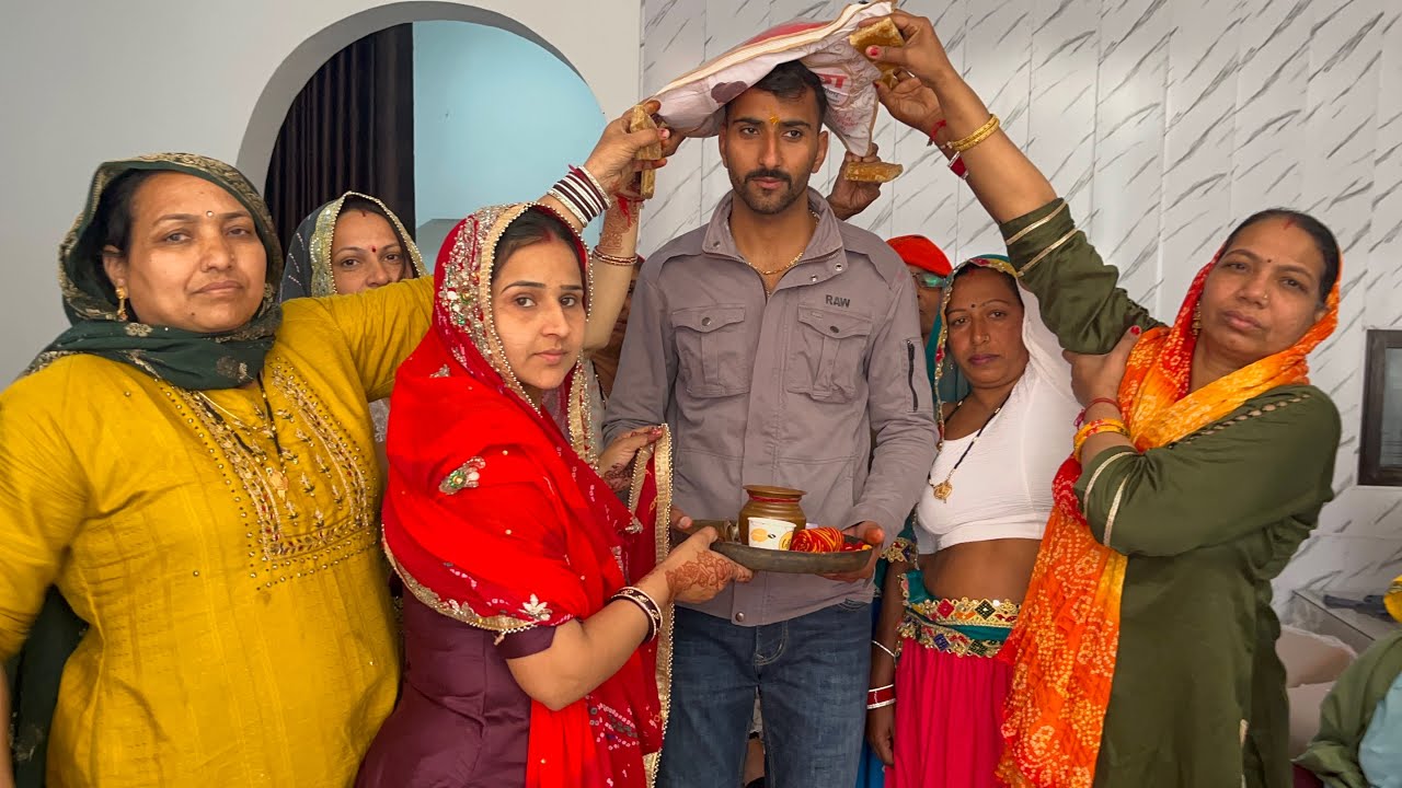 आज दूल्हा बैठा बान और रात में किया बनवारे पे डांस 💃 🤩