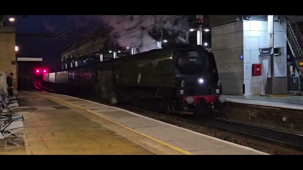 Chasing the Cumbrian Mountain Express  07 02 26