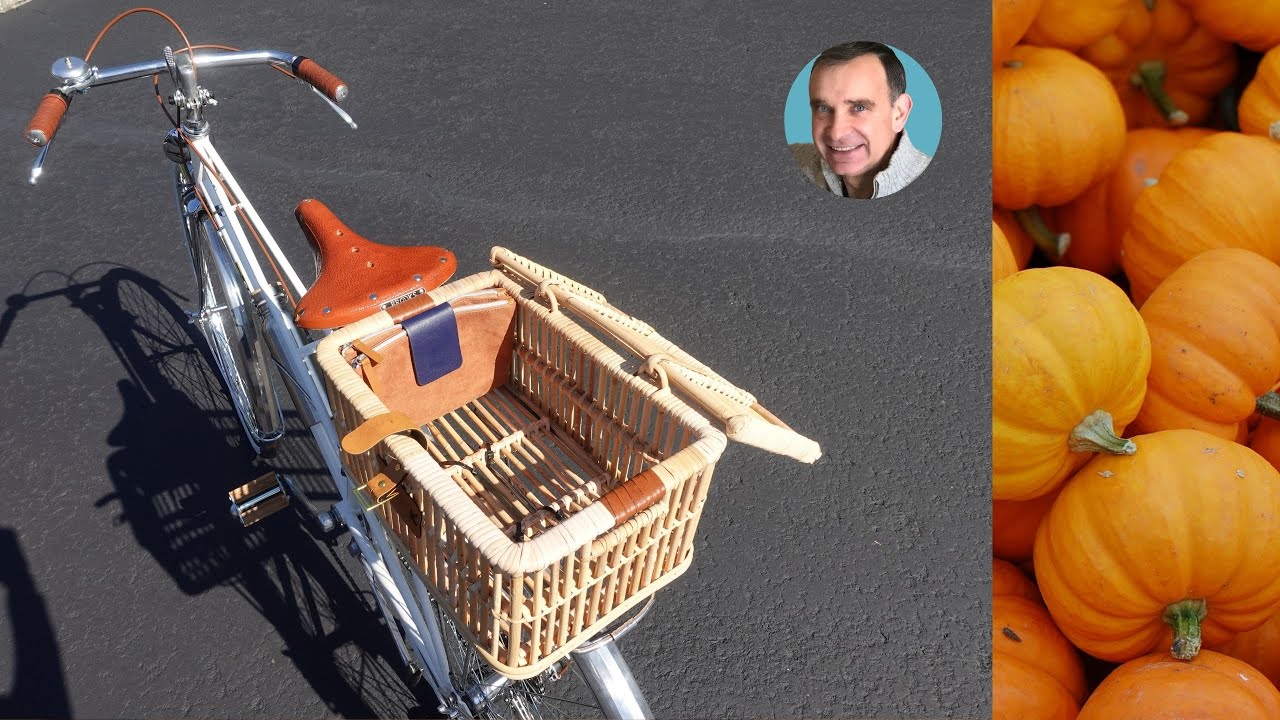 Her Peugeot Mixte