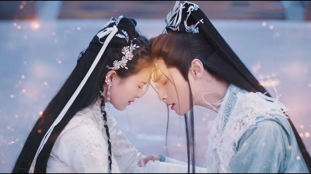 【同框高糖片段124】灰姑娘頭對頭施法阻止魔神入魔，魔神暈倒在灰姑娘懷中！#长月烬明 | 罗云熙 白鹿 陈都灵 邓为 孙珍妮 耿业庭 于波 黄海冰