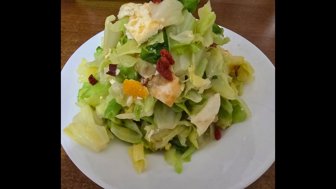 Jasmin gotuje: Przekąska z młodej kapusty.... :)