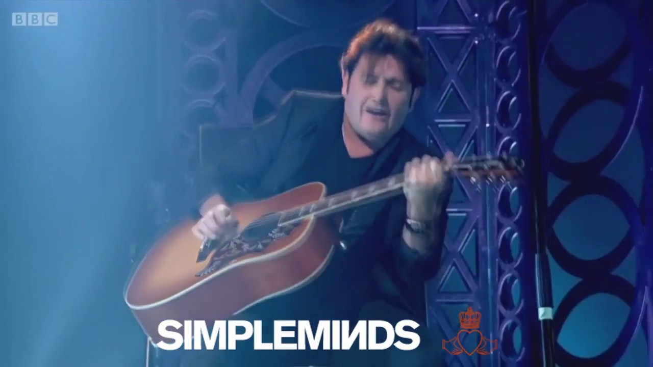 SIMPLE MINDS Stand By Love