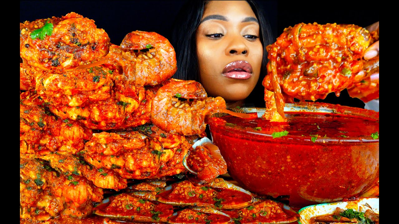 KING CRAB SEAFOOD BOIL MUKBANG | SEAFOOD | MUKBANG | DESHELLED LOBSTER | SEAFOOD BOIL | ASMR EATING