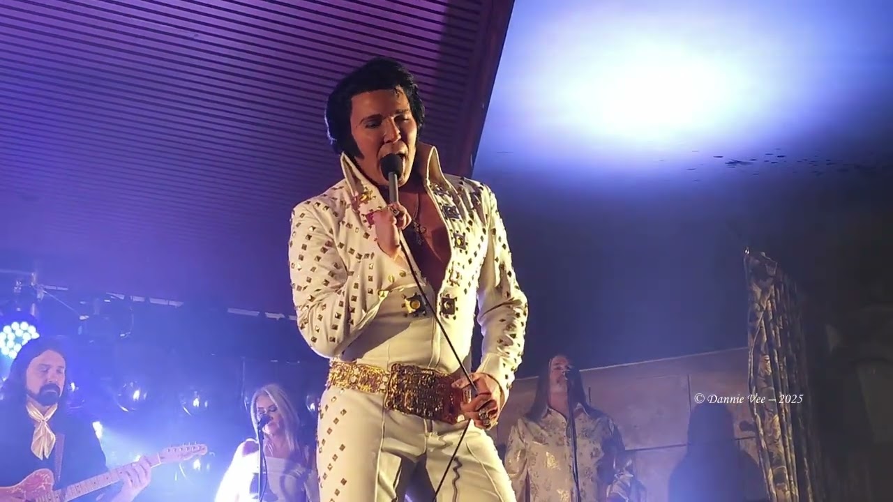 Geelong Elvis Festival 2025, Gordon Hendricks performing~I'll Never Fall In Love Again #elvispresley