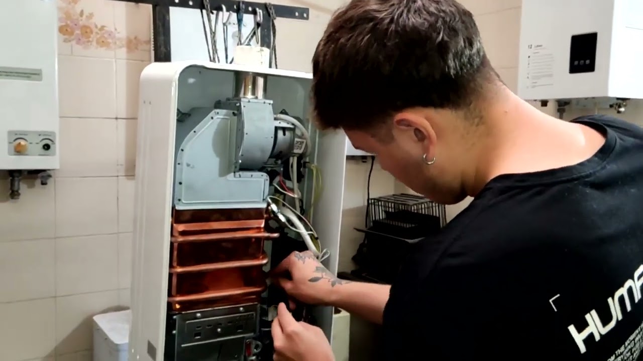 CHARLA TECNICA CALENTADOR BOSCH 8 LTS TIRO FORZADO