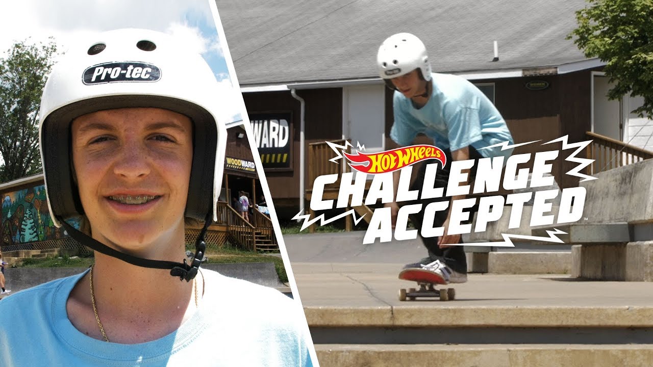 Impossible The 8 Stair - Hot Wheels Challenge Accepted
