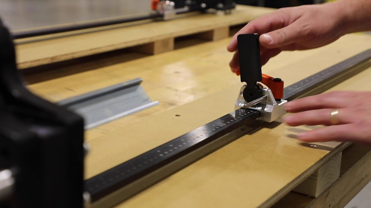 Tools: Universal DIN Rail Cutter