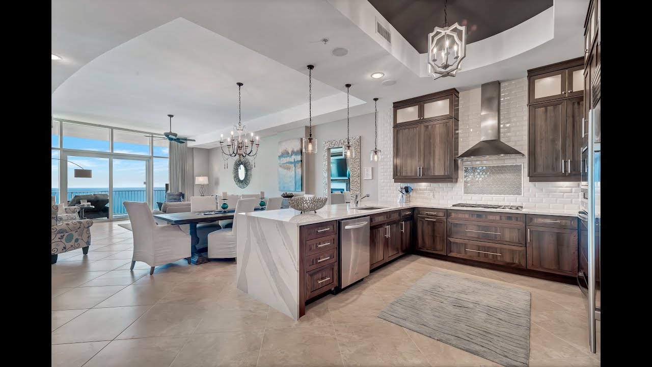 Turquoise Place 2802