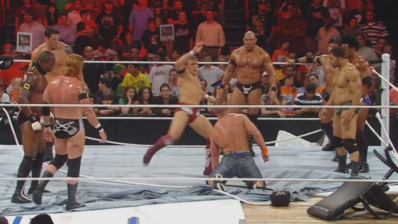 10 лучших дебютов в истории WWE