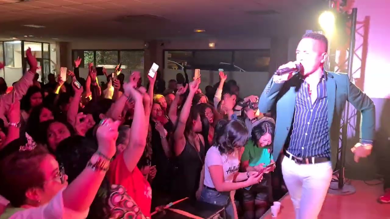 Lasa ny vazaha ny vadiko, Elidiot. Star Show 2 Lyon, 8 avril 2022