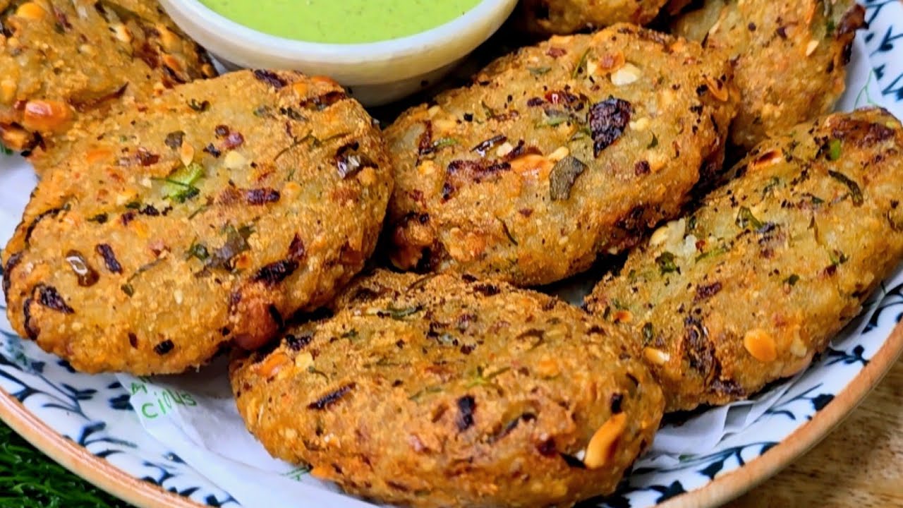 10 minutes crunchy poha aloo cutlet with roasted peanut chutney,veg iftar recipes , poha cutlet