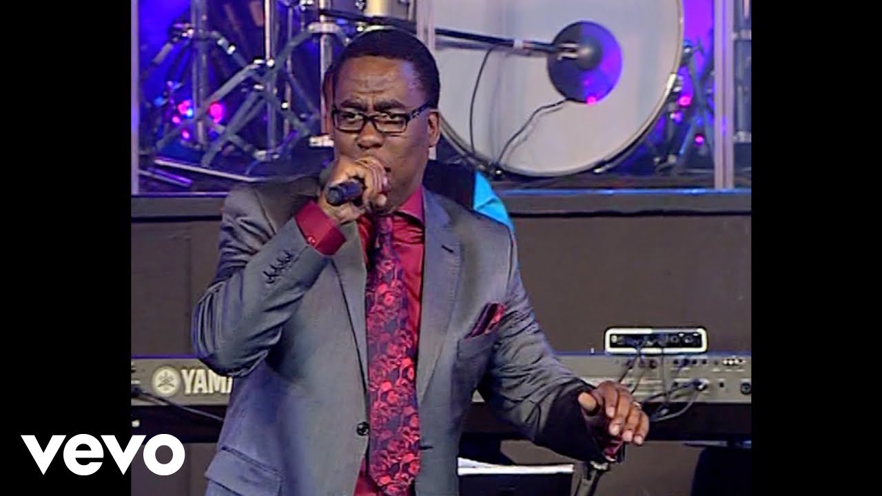 Jabu Hlongwane - Uvalo Lwam Lwaphela (Live at Theatre on the Tracks, Midrand, 2011)