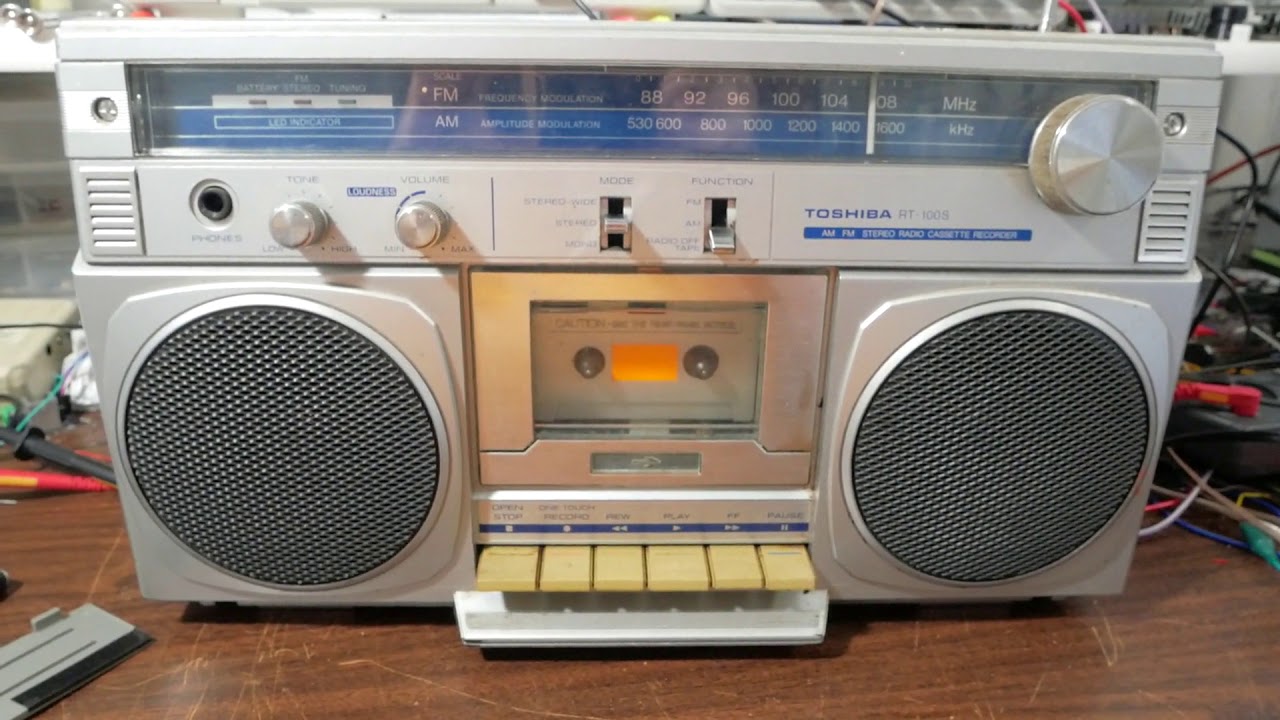 1980s Toshiba stereo cassette boombox teardown and repair