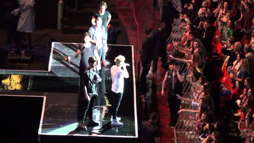 concerto completo One Direction.  19.05.2013 Arena di Verona - 3°parte