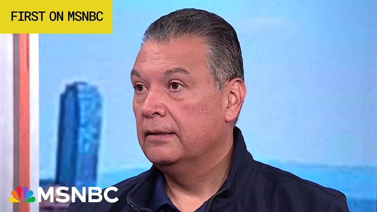 'It's all BS coming from Trump': Sen. Padilla gets emotional after forcible removal from DHS presser