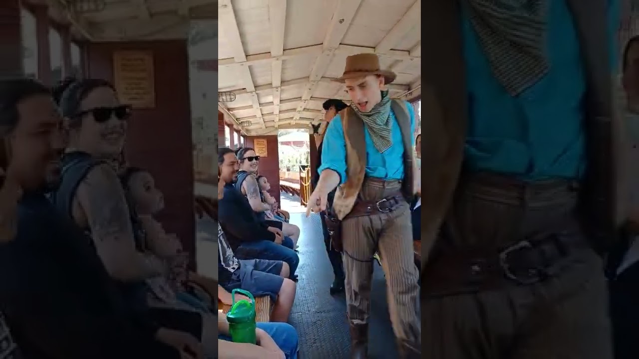 Knotts Berry Farm train robbers