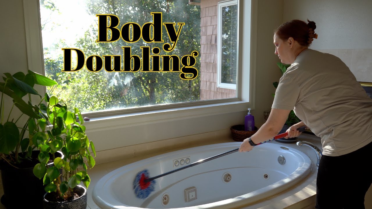Cleaning my bathroom with you in real-time * body doubling for ADHD/Autism/Depression/Anxiety