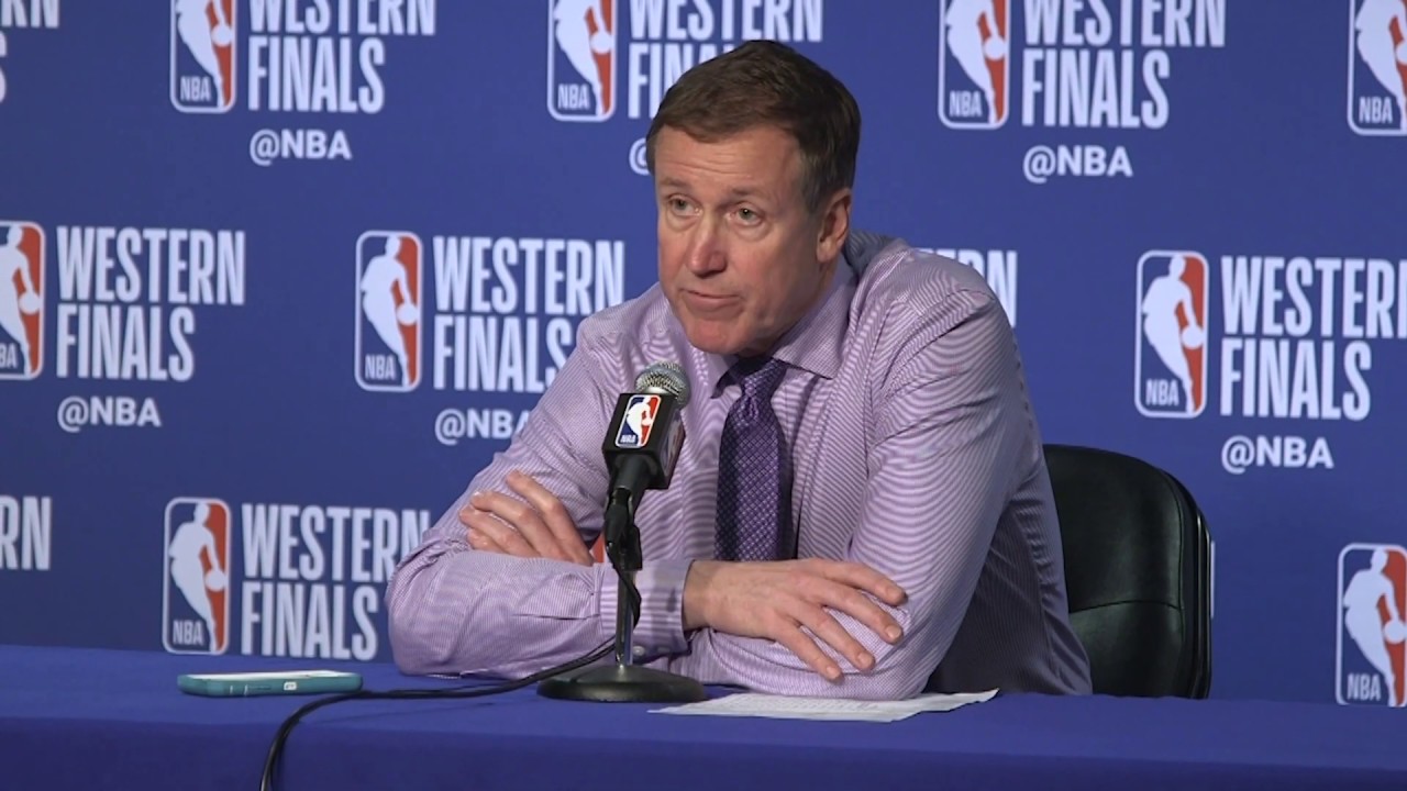 Terry Stotts unimpressed with question about defending Stephen Curry