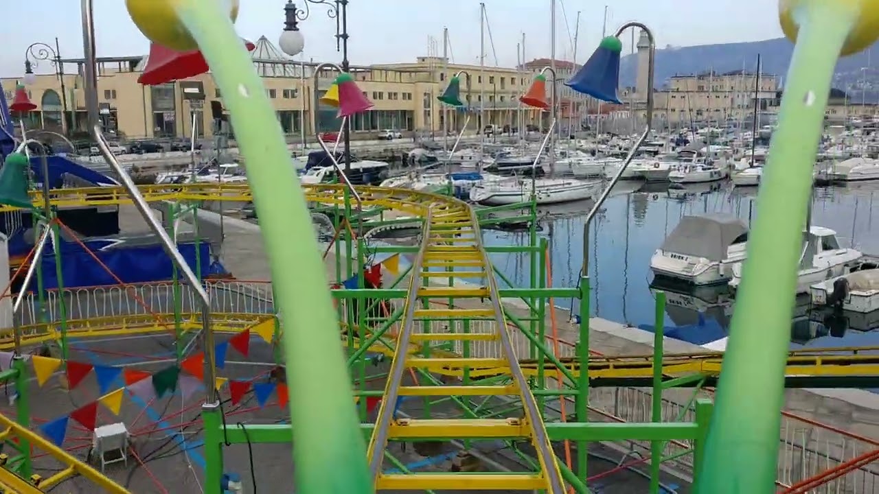 Brucomela (Reccanello), Santa Claus Village Trieste 2017