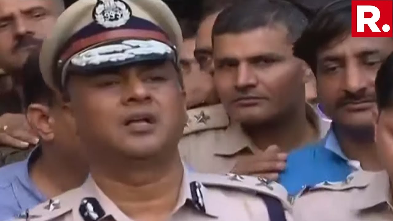 Joint CP Devesh Srivastava Addresses Media Amid Police Protests In Delhi against Lawyers
