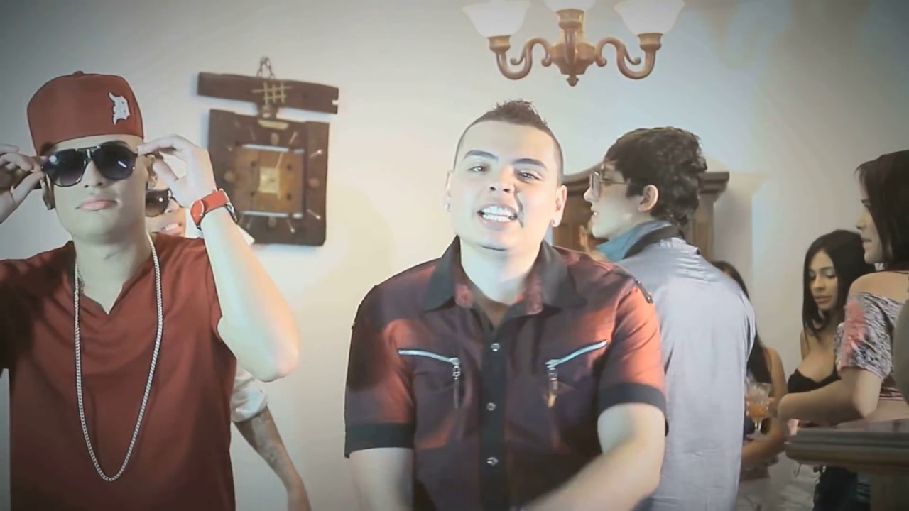 Dani y Magneto - Tutara Macara (Video Oficial)