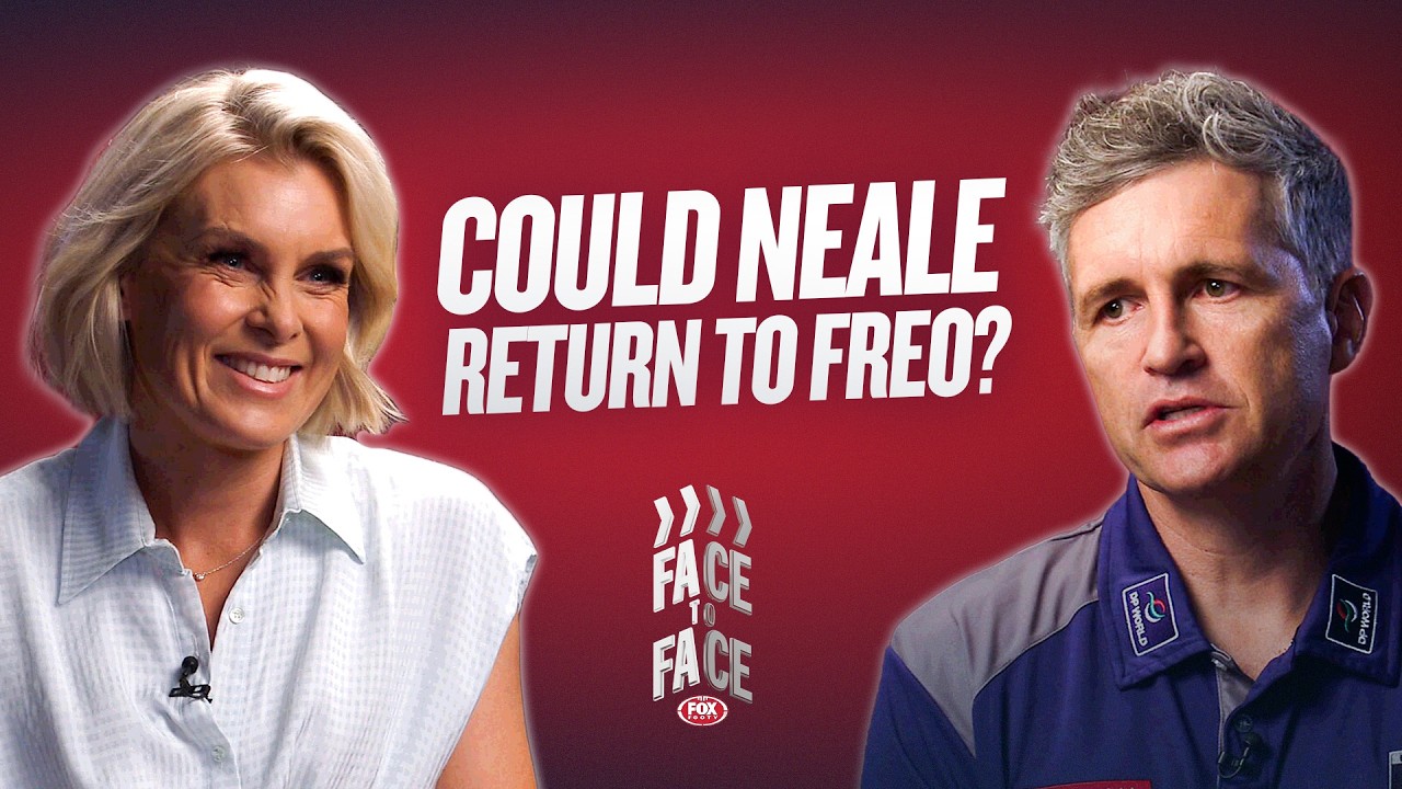 Justin Longmuir responds to 'consistency' criticism of Fremantle Dockers 👀 | Fox Footy