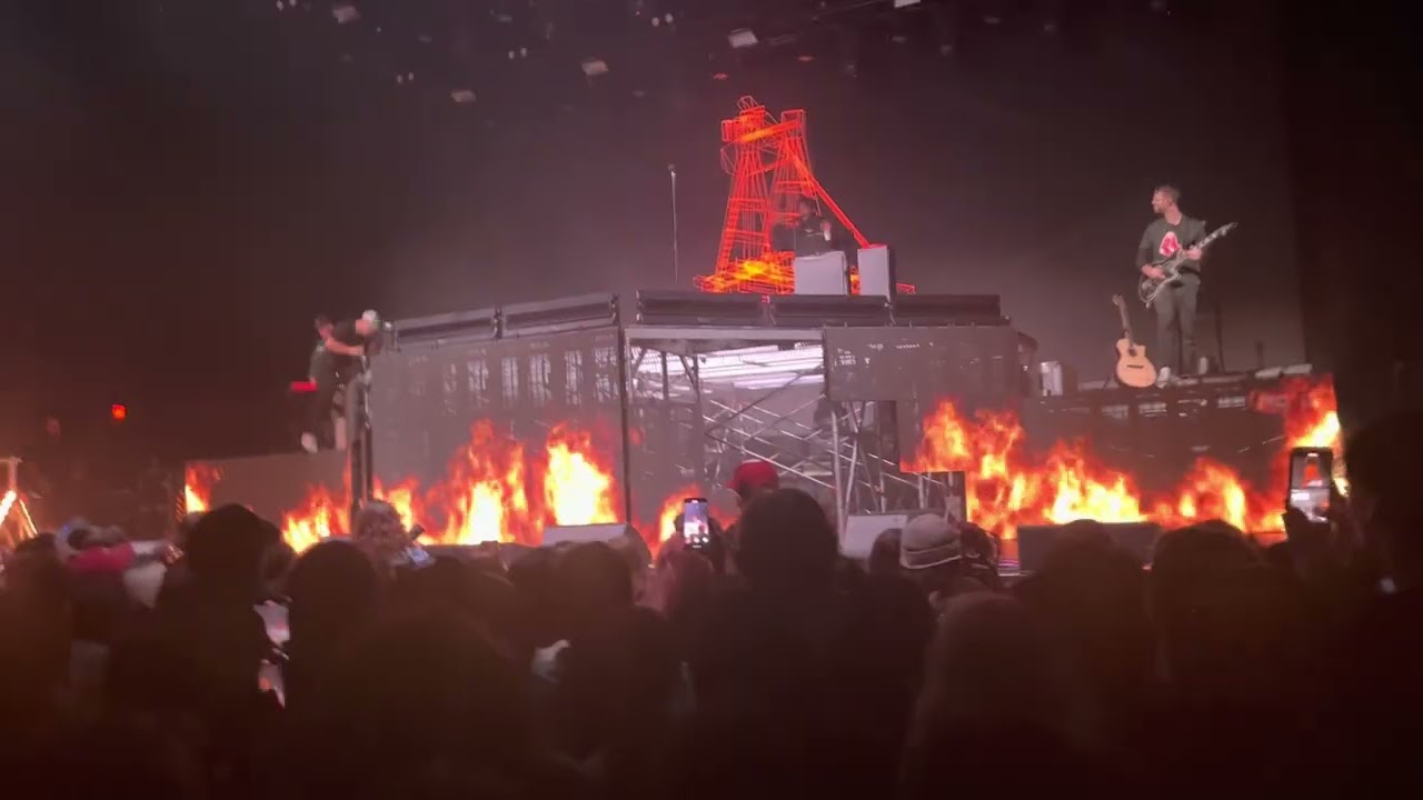 Joji Smithereens Tour full set in Boston 10/13/22 Pt 1