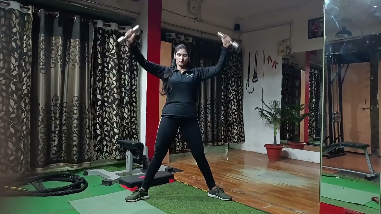 RENU SAHU                          #shoulderworkout#shoulderexercises #thighworkout #thighexercises 