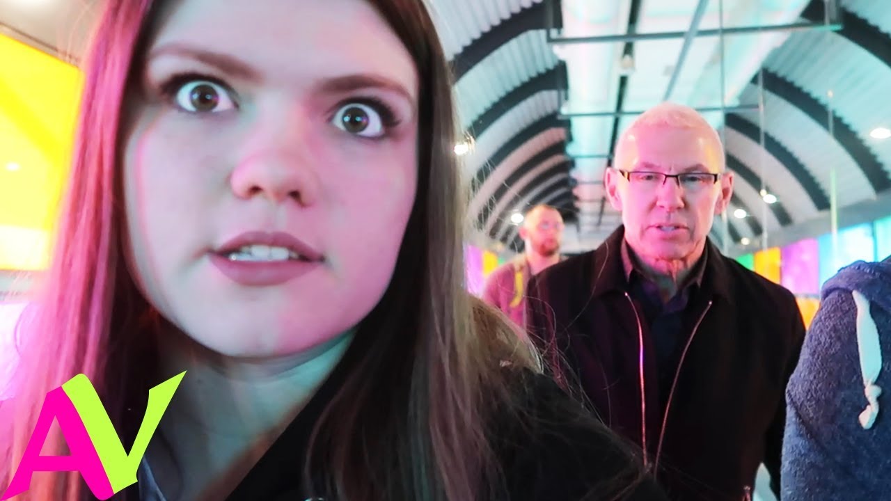 I'm Sorry This Plane Is Garbage - Traveling To Madrid, Spain! / Aud Vlogs
