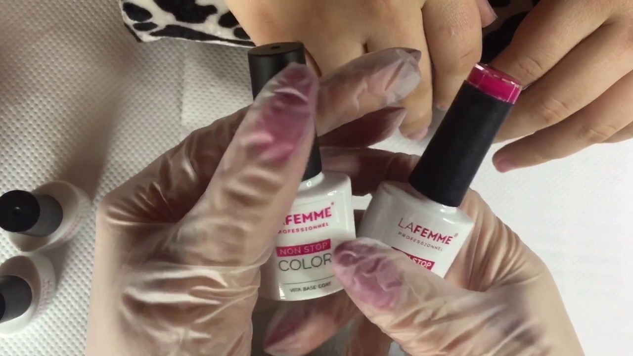 Applicazione semi-permanente la Femme con vitamin HD base coat