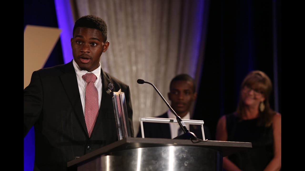 Sergio Wallace Crowned 2016-2017 Youth of the Year!