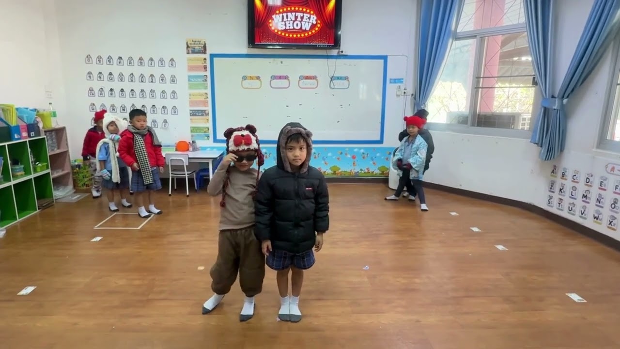 FASION BOY - เดินแบบการแต่งกายในฤดูหนาว