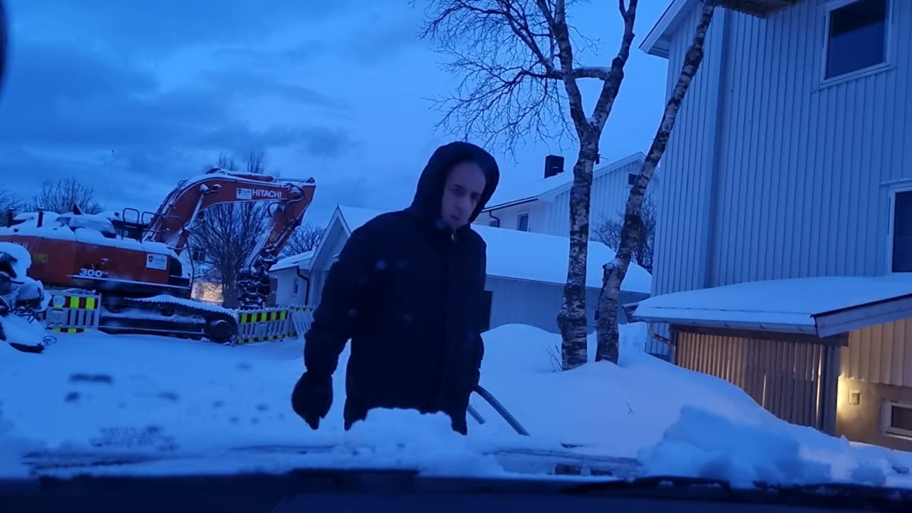  The bitter cold and winter days in Norway.أيام البرد القارس والشتاء في  النرويج.