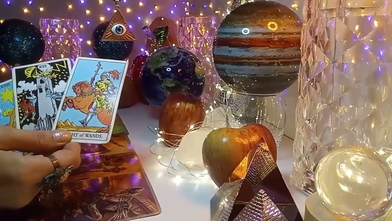 PISCIS - SIENTE QUE PIERDE EL CONTROL SOBRE TI Y HAR&Aacute; ALGO DISTINTO!! PERO VAS A SORPRENDERLE!