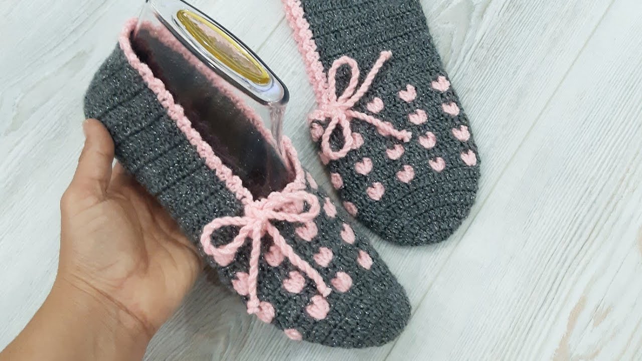 Tığ işi MİNİ KALPLİ Kolay Patik Örelim / Crochet Heart Slippers Free Pattern