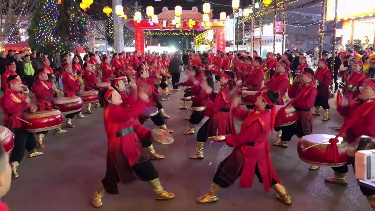 Zhou Zhou's Team from Jinnan Weifeng Luogu in Linfen, Breaking Records