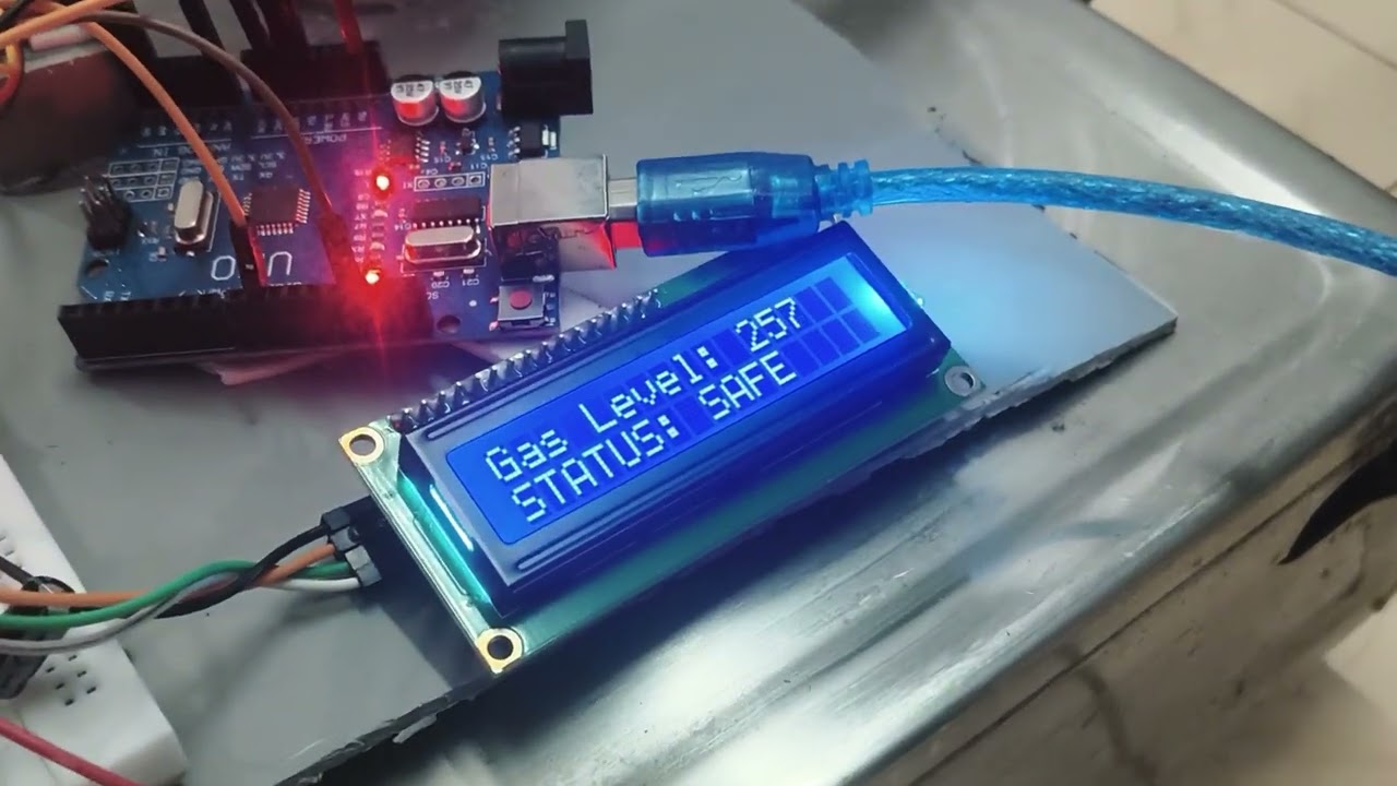 Automatic LPG Gas Leakage Detector Using Arduino (Auto Shut-Off Valve Project)