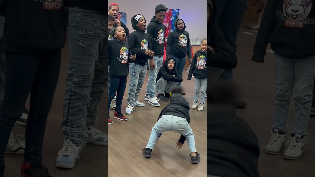 BabyJ eating 🥰 #fyp #viral #ntc #bestshorts #helenhouse #tsquad #dance #Babyj #kiddancer