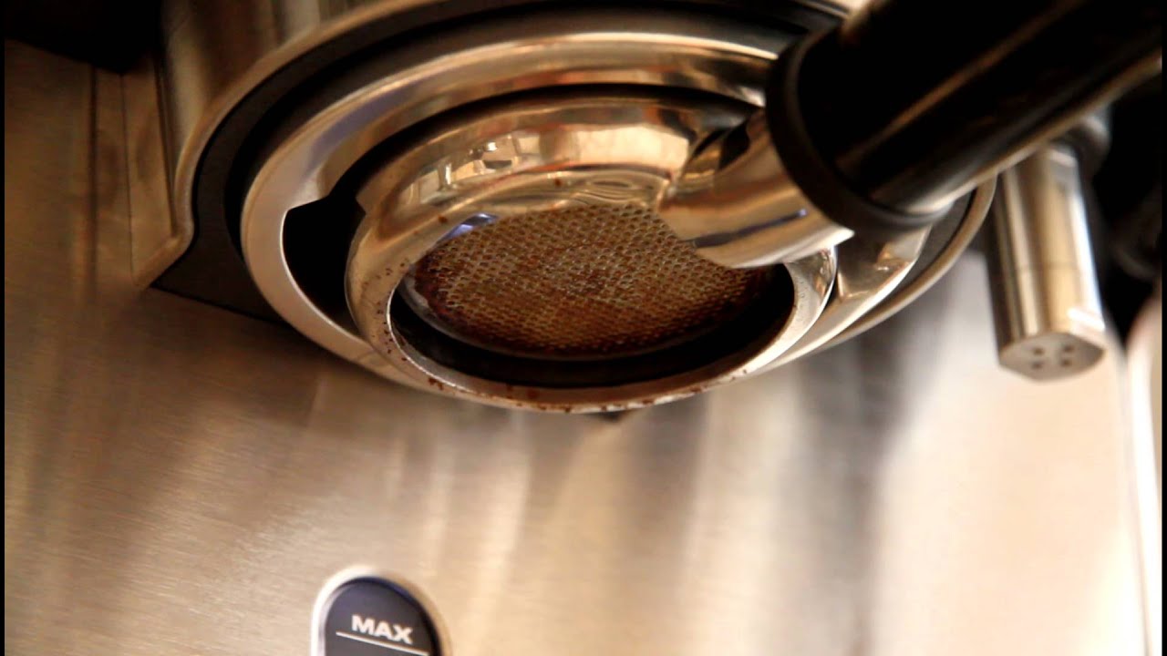 Dual Boiler Naked Porta-filter extraction