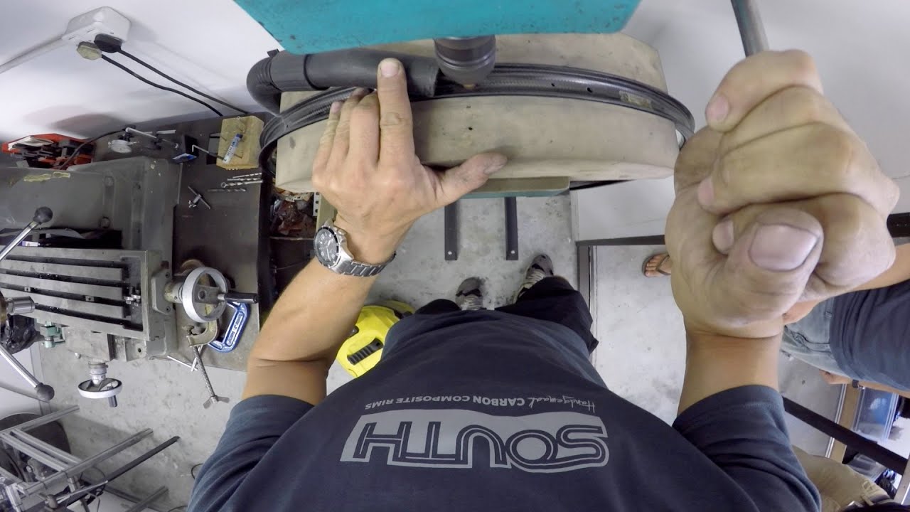WOHZA - Making Carbon Rims