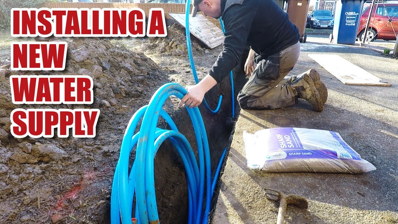 New water supply pipe installation in the UK