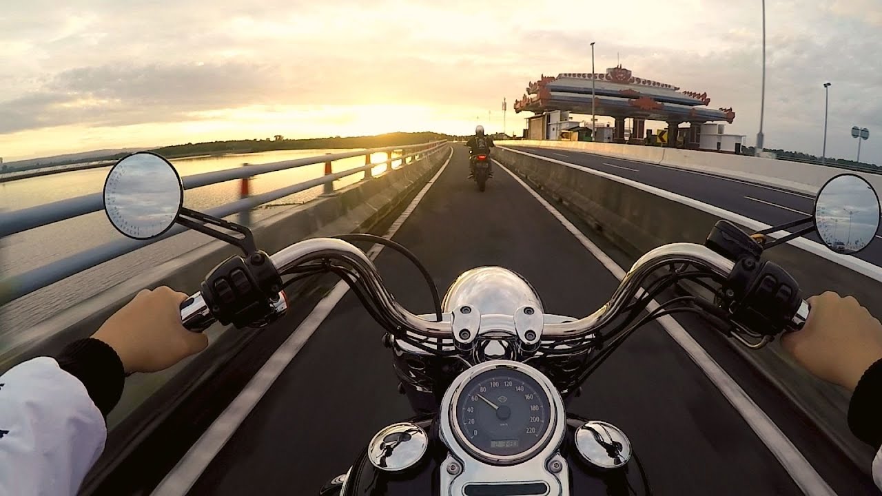 PURE SOUND of Harley Davidson Dyna Switchback