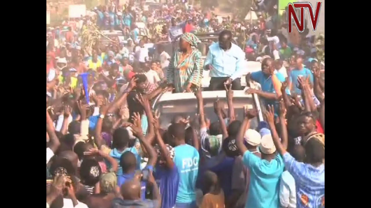 Besigye urges supporters in Kasese to guard their votes