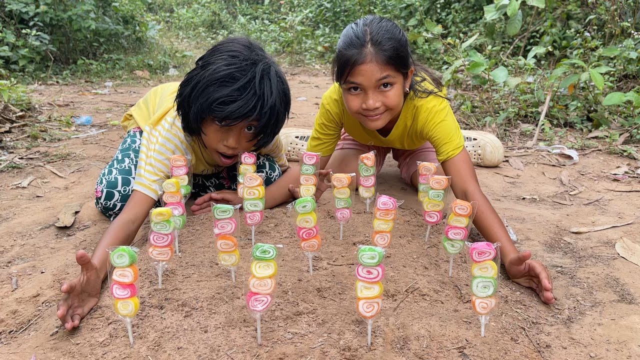 Part 154 Survival Skills SMART Ideas and USEFUL in Forest With Single Mom  Jungle Life