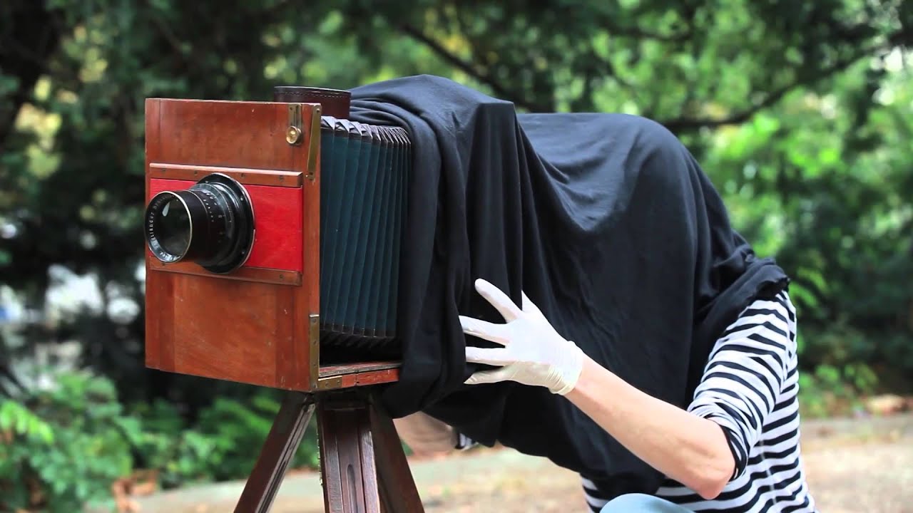 Making Ambrotypes - Wet Plate Collodion