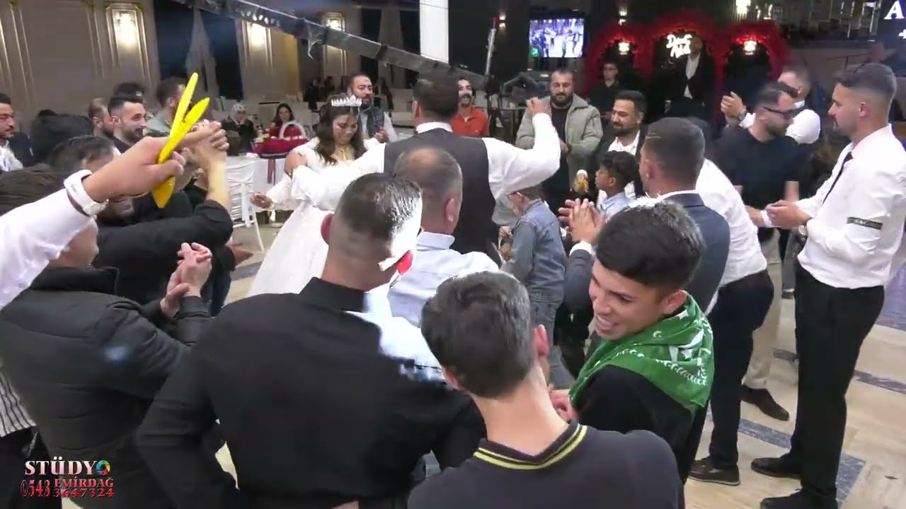 Kalabalık Emirdağ Düğünleri
