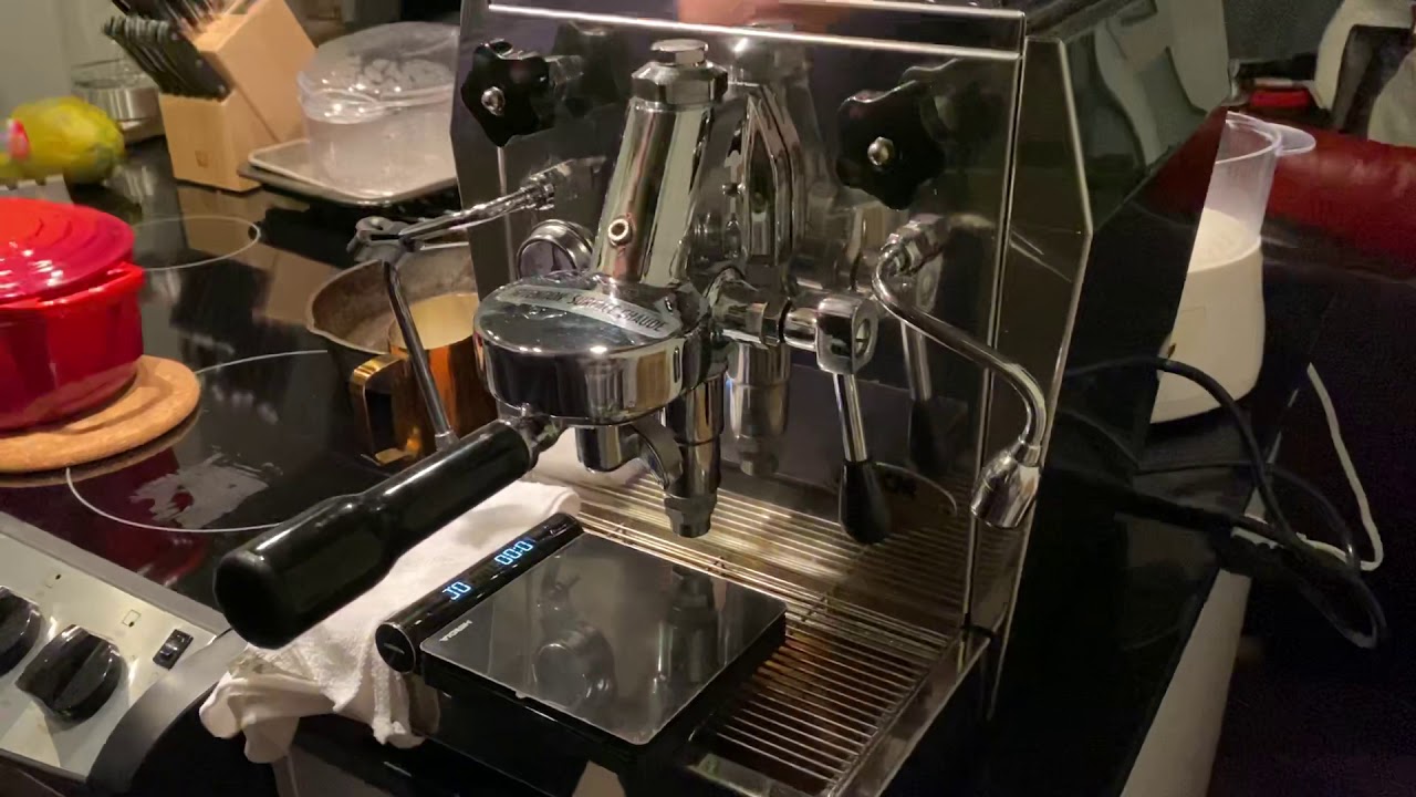 ECM Giotto - latte art